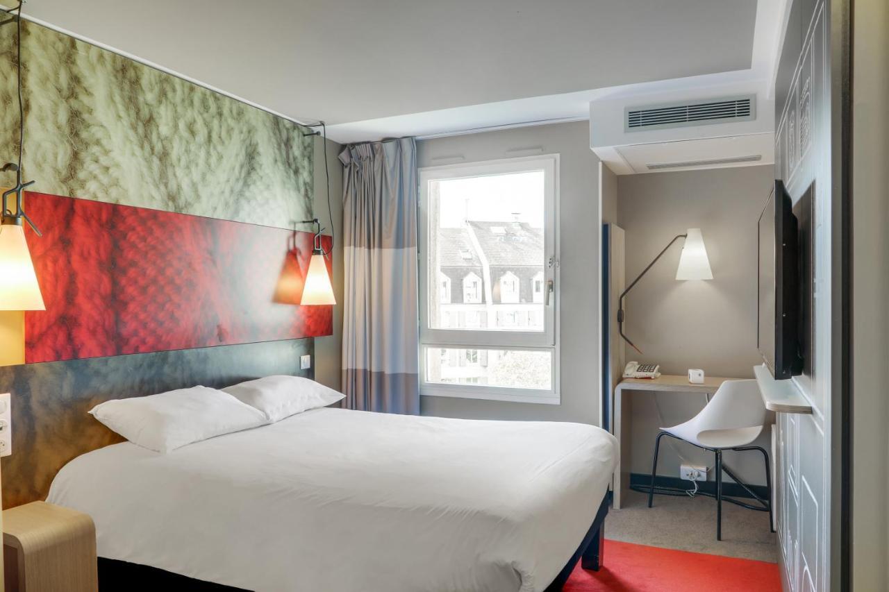 Ibis Paris Rueil Malmaison Exterior foto